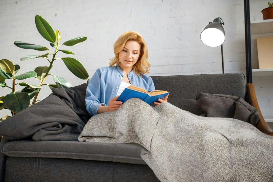 Darcy Tassel Dove Grey Throw 50x60"