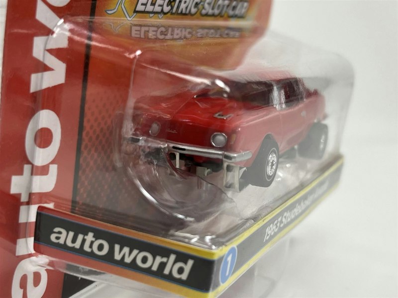 Auto World Slot Cars 1963 Studebaker Avanti Red Thunderjet Ultra G HO Slot Car Auto World SC367-1