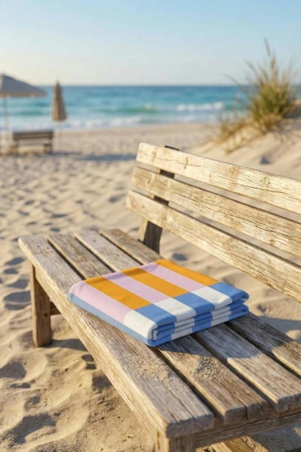 Dyzi Contrasting Stripe Cotton Beach Towel Soft Absorbent 70x152cm