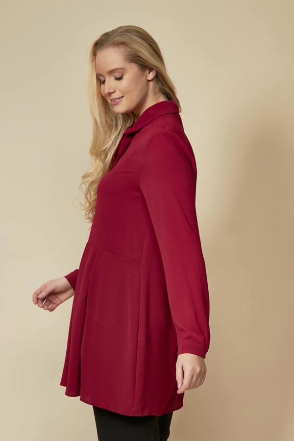 Hoxton Gal Long Sleeves Tie Neck Oversized Shirt in Burgundy