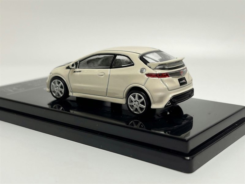 Paragon Honda Civic 2007 Type R FN2 White RHD 1:64 Paragon 65398