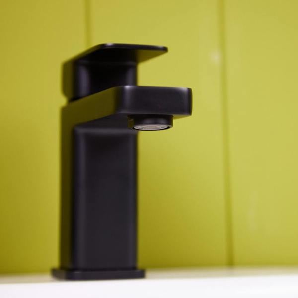 Flode Glan | Mono Basin Mixer Tap | Matt Black