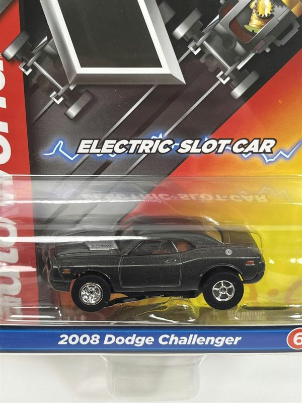 Auto World Slot Cars 2008 Dodge Challenger Grey HO Scale Slot Car X Traction Auto World SC368-6