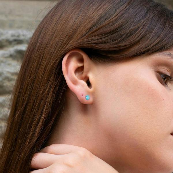 Spero London Sterling Silver Glittering Blue Stud Earring