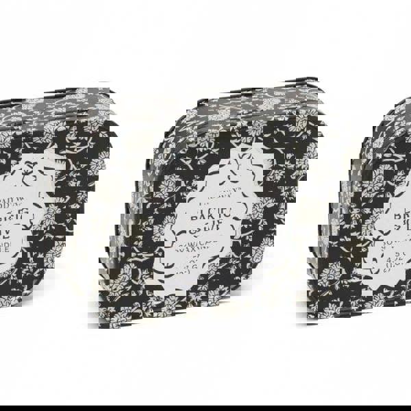 Black Fig & Olive:- Top Notes: Green Olive Leaves, Meyer Lemon, Frosted Aldehydic Accord                                  Middle Notes: Black Figs, Hedione, Misted Fig Leaves                                   Bottom Notes: Poplar Wood, Clear Musk , Tonka Beans