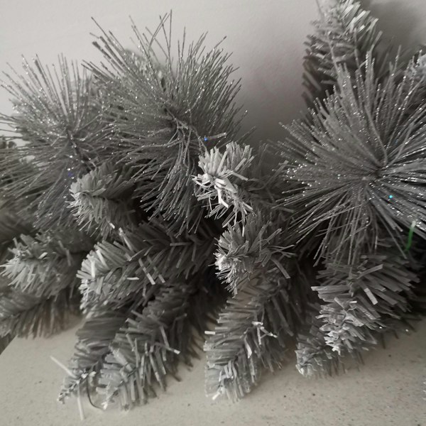 Samuel Alexander Premier 6ft (1.8m) Christmas Silver Garland With Some Glitter Tips