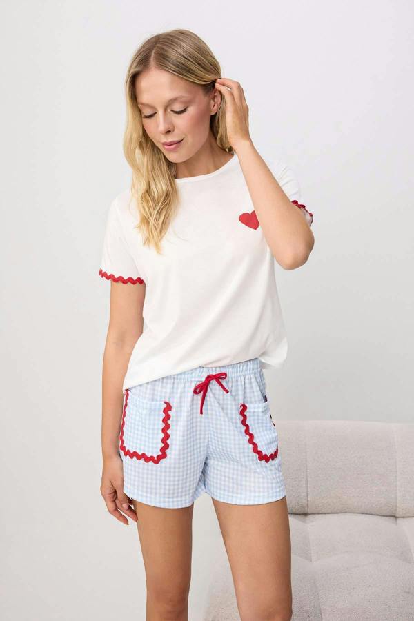 Crew Neck Short Sleeve Heart Detail Pyjama Set