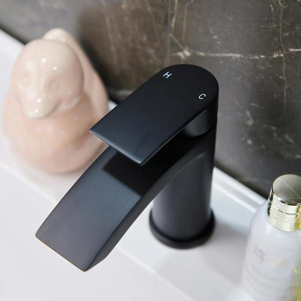 Flode Falun | Mono Basin Mixer Tap | Matt Black