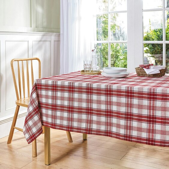 Scotts of Stow Langley Check Tablecloth