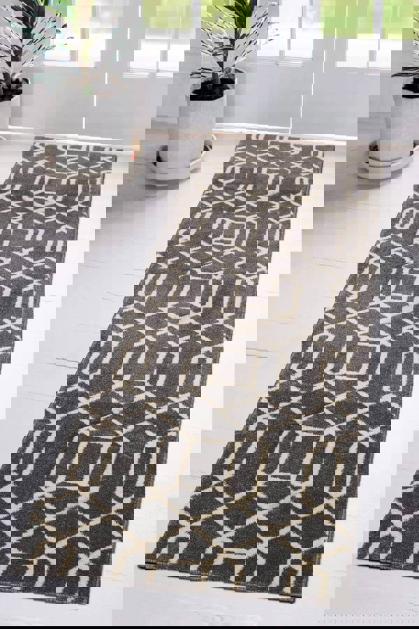 Newport Lattice Rug – Textured Geometric