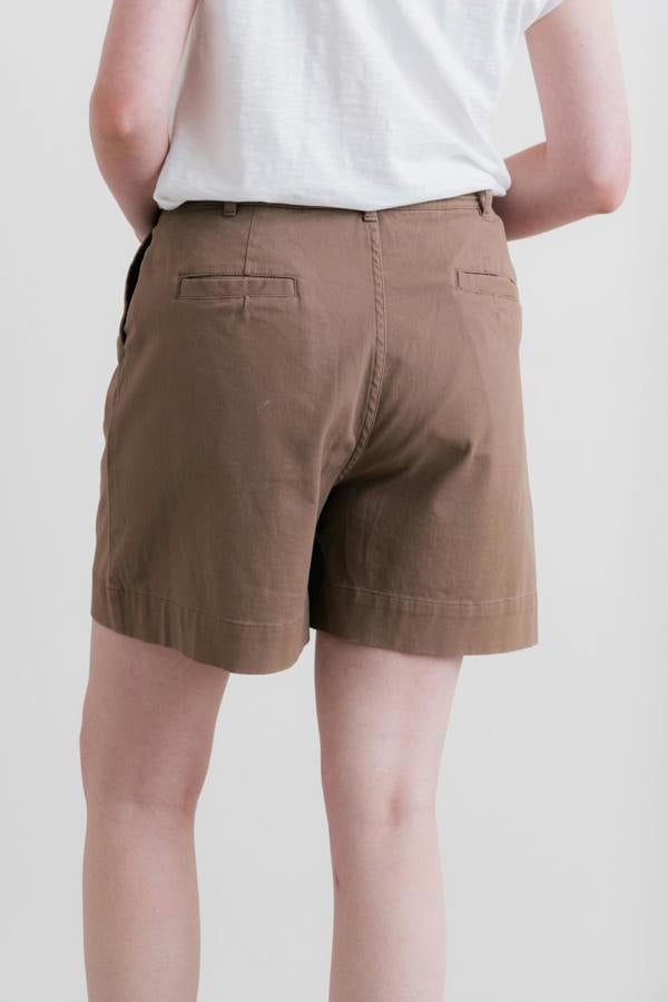 Lily & Me Merrick Stretch Twill Tailored Shorts Mocha