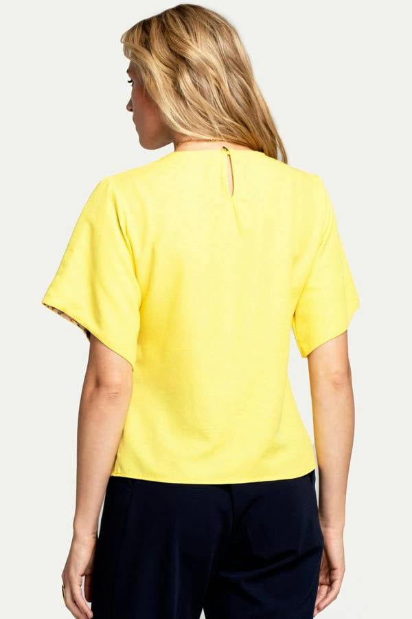 HotSquash River-Tie Bat-Sleeved Top