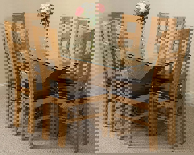 That's Furniture Valencia Oak Small Glass Dining Table & Yale Oak Chairs