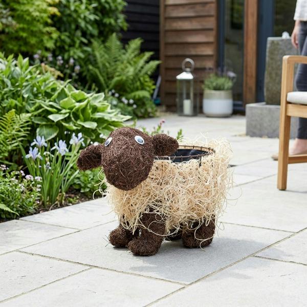 Garden Greatness Shelley Sheep Decorative Rattan Planter