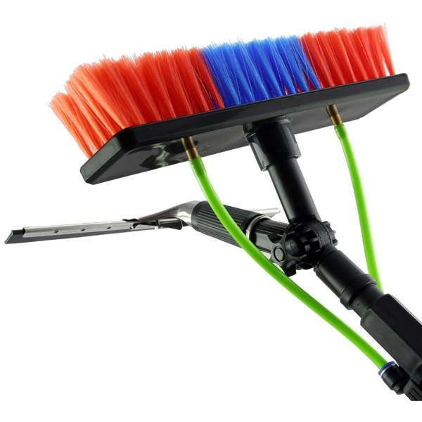 Maxblast 30ft Water Fed Cleaning Pole & 30L Water Trolley
