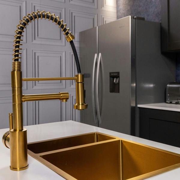 Flode böjig | Multiuse Style 3 in 1 Instant Boiling Tap with Flexi Spray | Brushed Gold Finish