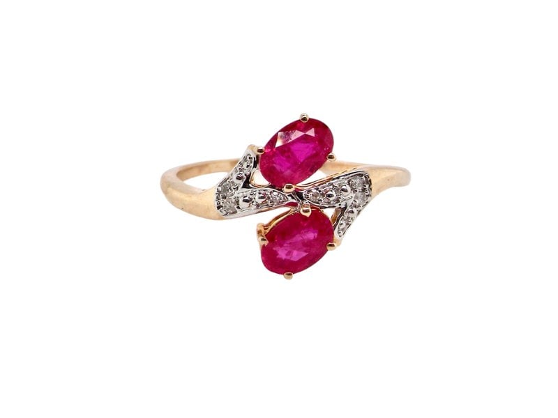 Vintage Tom A 9 carat gold ruby and diamond ring