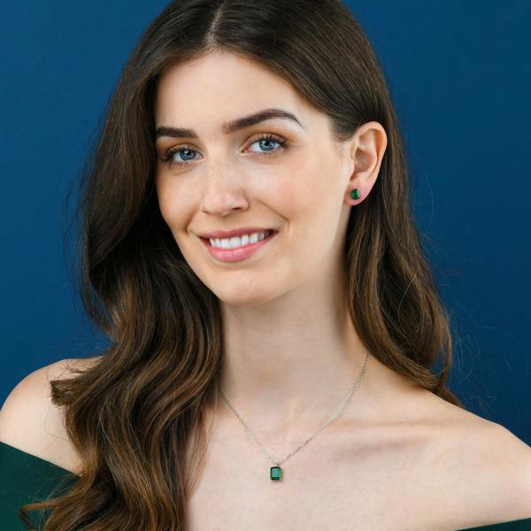 namana Dainty 925 Sterling Silver Green Rectangle Solitaire Pendant Necklace For Women