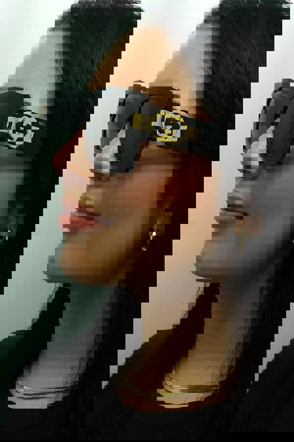 Gucci Sunglasses GG1688S 001 Black with Gold Grey