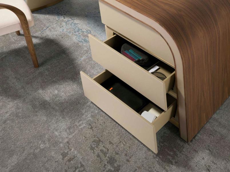 Angel Cerdá Writing Desk in Walnut and Wood Upholstered in Cream Leatherette 3268