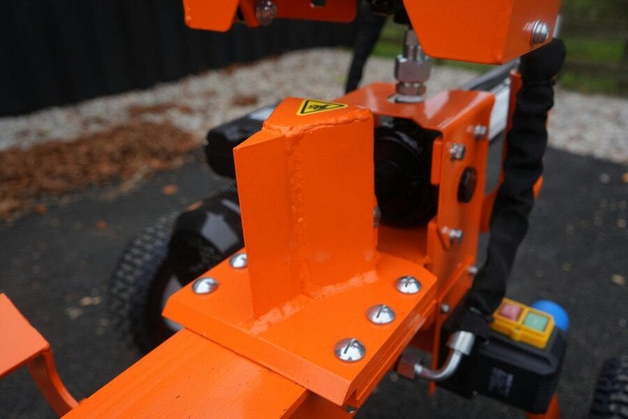Rock Machinery Venom 12 Ton EM Series Electric Log Splitter