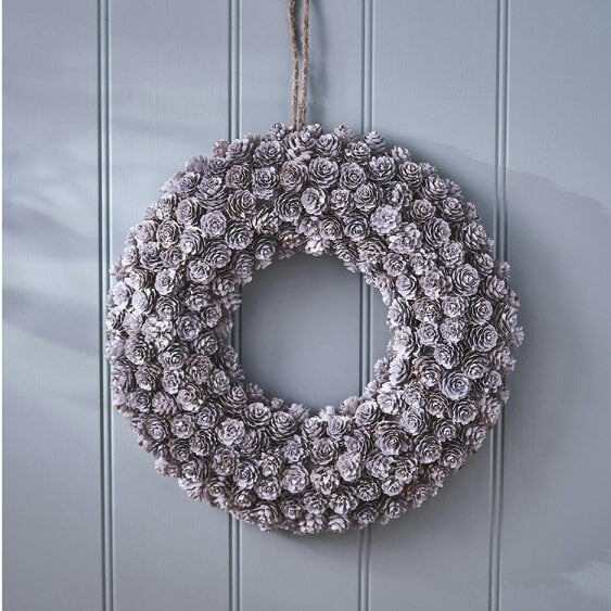 Scotts of Stow Frosty Pinecone Wreath