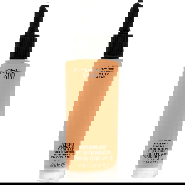 M.A.C Studio Waterweight SPF30 Foundation NC50 30ml - Extra