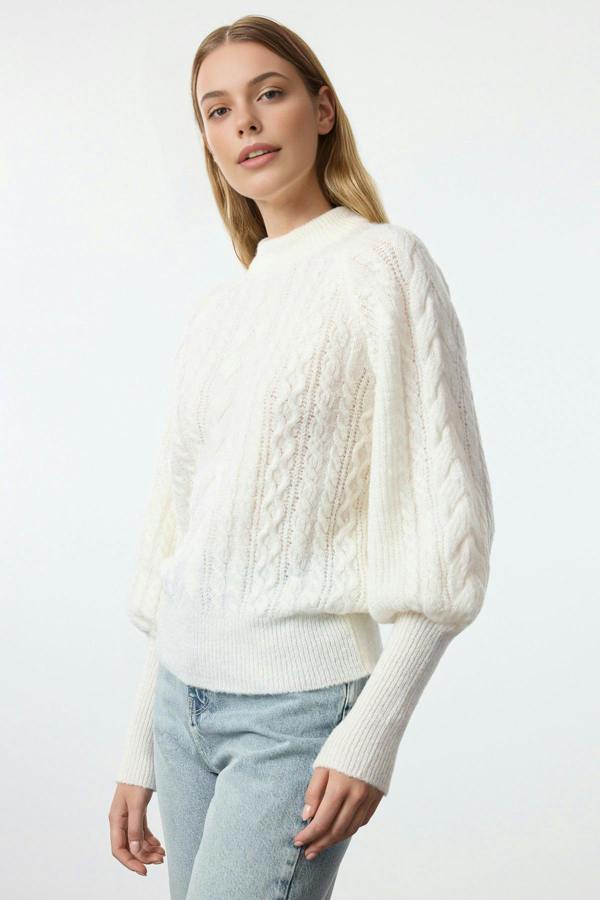 WOVCOR Soft Textured Knit Sweater