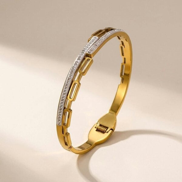 The Colourful Aura 18ct Gold Plated Clear Crystal Paperclip Link Open Cuff Bracelet