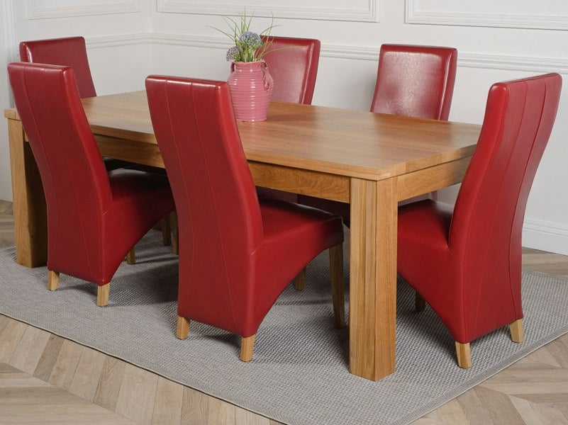 That's Furniture Dakota Extra Large Oak Dining Table with Lola Leather Chairs