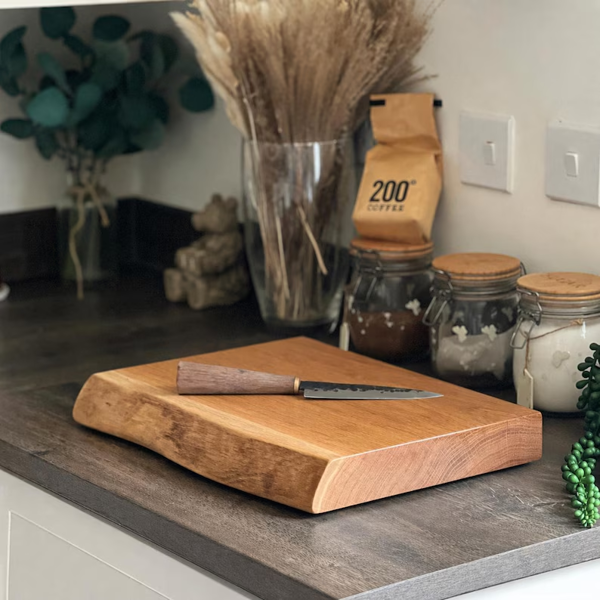 Giraffes & Craftz XL Live Edge Oak Chopping Board - James Martin style Oak Chopping & Serving Board