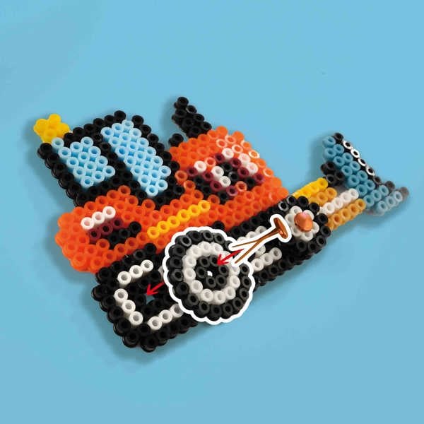 SES Creative Iron on Beads - Constructions trucks