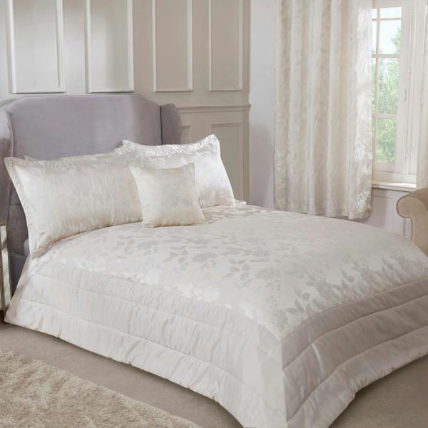 Butterfly Meadow Bedspread Cream
