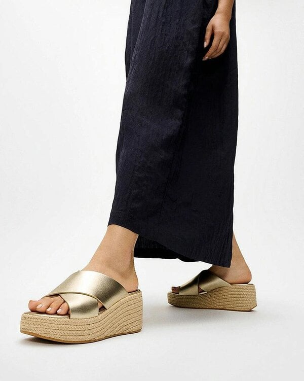 FitFlop Womens PLATFFORMS Espadrille Leather Wedge Cross Slides - Platino 675