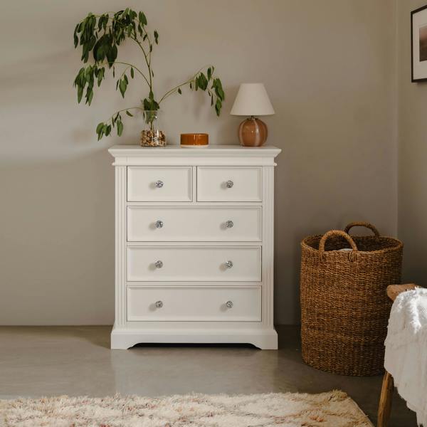 Gainsborough White 2 Over 3 Chest of Drawers with Crystal Handles Assembled