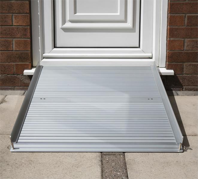 Aidapt Portable Roll Up Aluminium Ramp