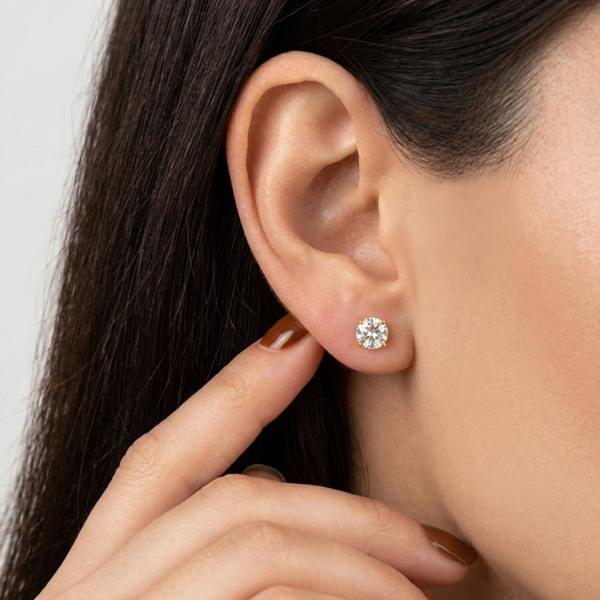 Spero London 9Ct Solid Gold White Topaz Stud Earrings