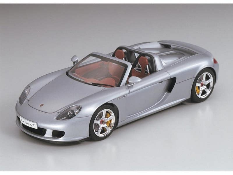 Tamiya Porsche Carrera GT (1:24 Scale)