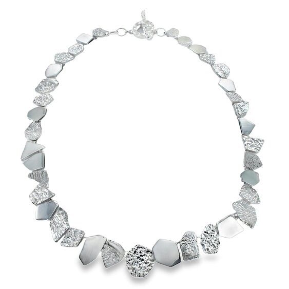 Reeves & Reeves Geometric Statement Necklace