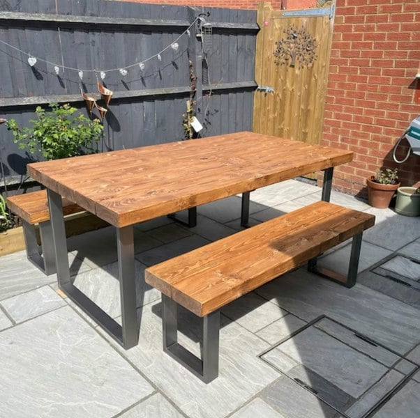 The Bespoke Carpentry Co Outdoor Chunky Dining Table (3")