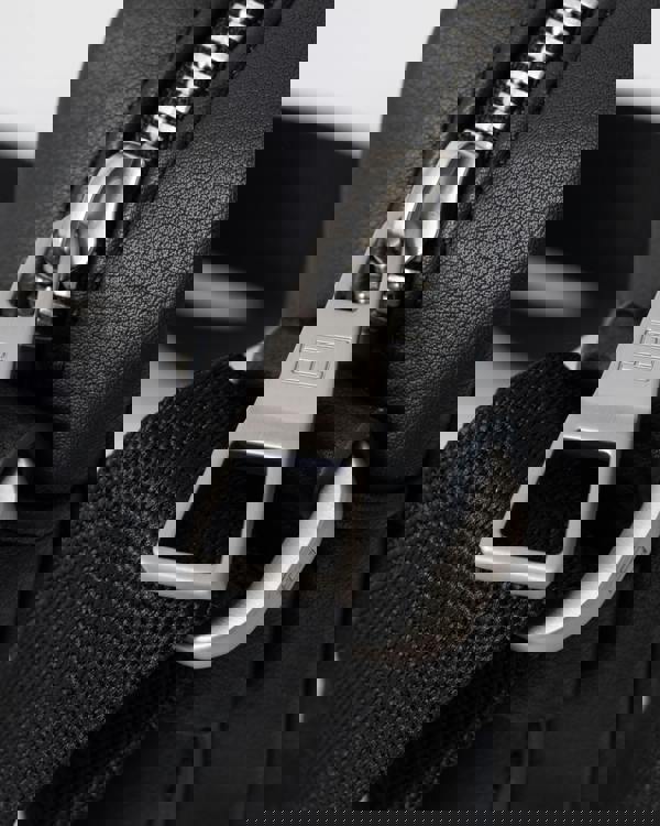 Tommy Hilfiger TH City Mens Mini Reporter Beg - Black