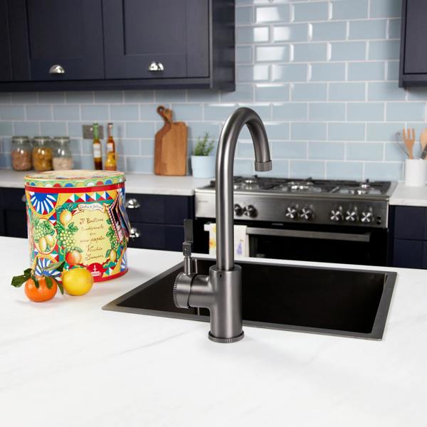 Flode kraft Solo | Industrial Style Single Lever 3 in 1 Instant Boiling Tap | Gun Metal Finish