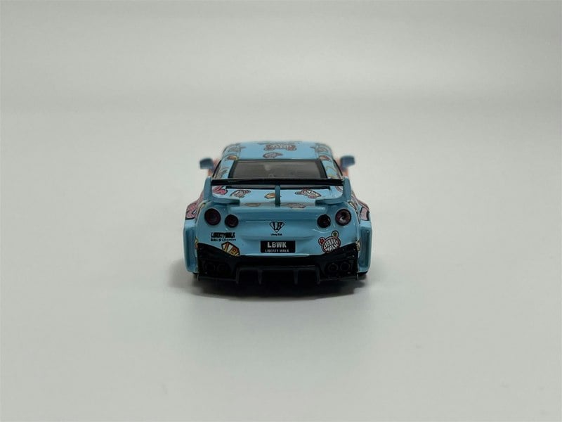 Mini GT LB Silhouette Works GT Nissan 35GT RR Ver.1 RHD 1:64 Mini GT MGT00742R