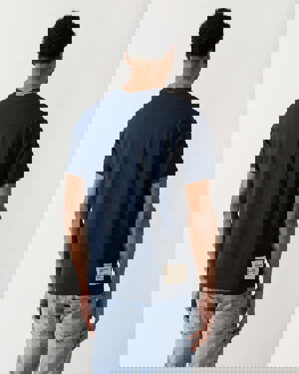 Moose Knuckles Tandem Mens T-Shirt - Navy 833