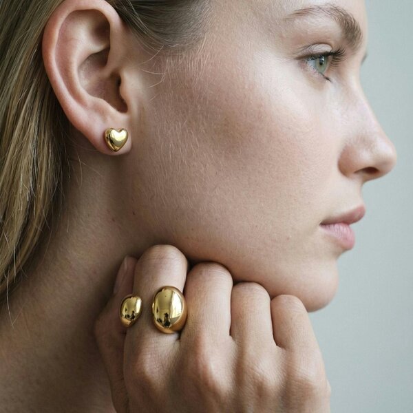Uchi & Soto Kokoro Mini Heart Gold Stud Earrings