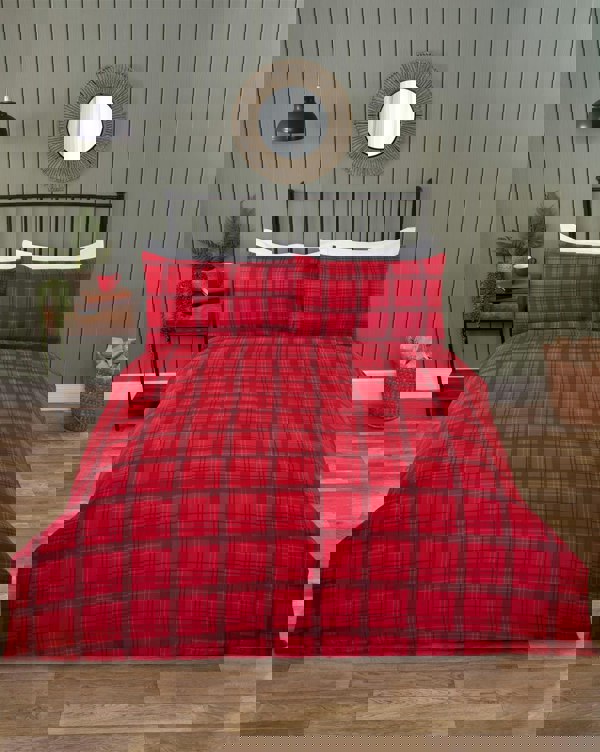 Rapport Home Highland Cow White Duvet Cover Set