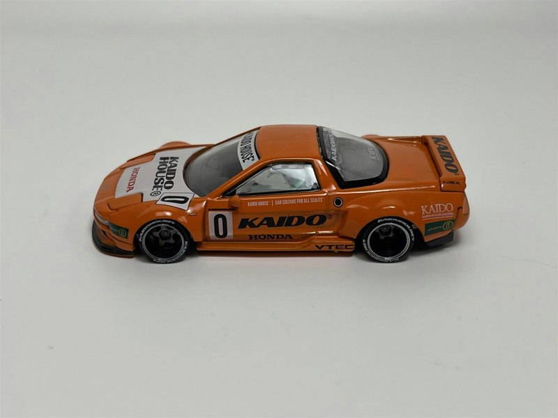 Mini GT Honda NSX Kaido Racing V1 1:64 Scale Mini GT KHMG119