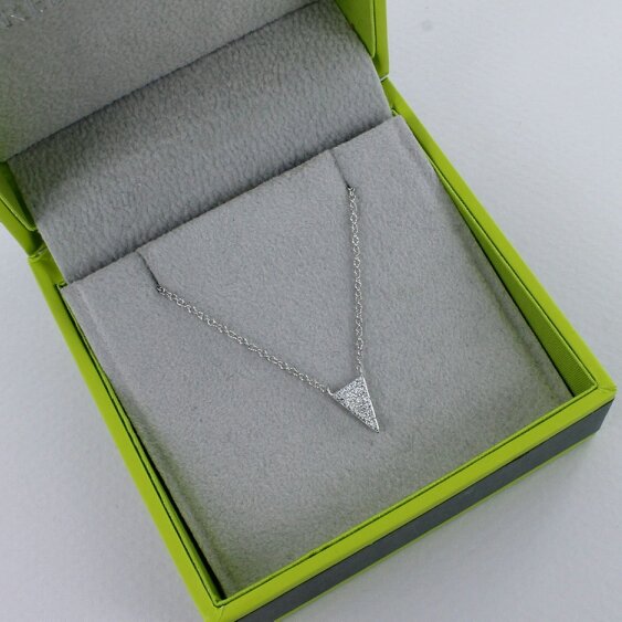 Reeves & Reeves Stunning 14K Solid Gold and Diamond Triangle Design Necklace