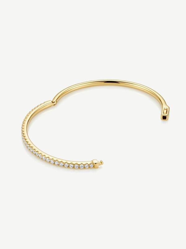 MUCHV Tennis Bracelet