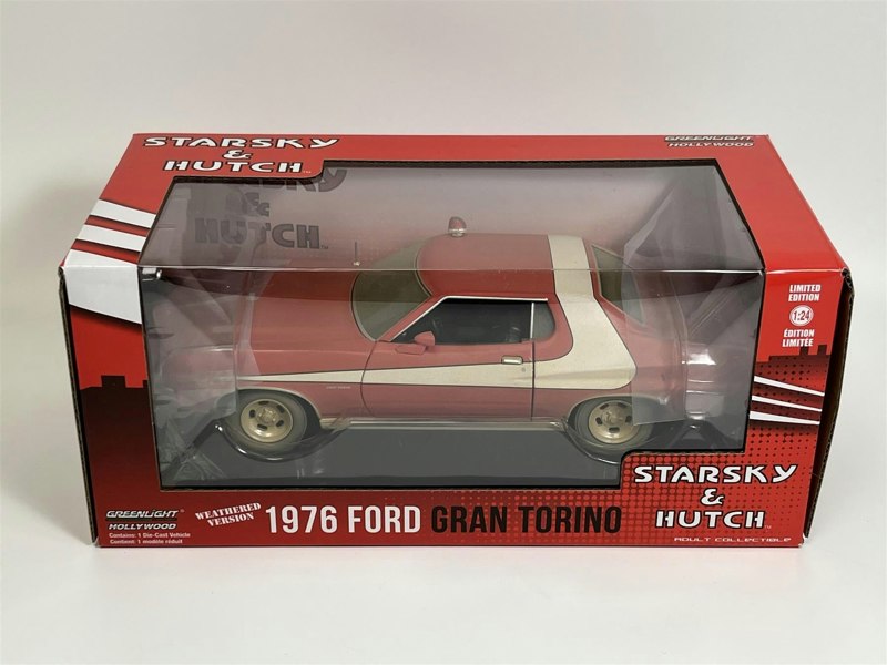 Greenlight Starsky and Hutch 1976 Ford Gran Torino Weathered Version 1:24 Greenlight 84121